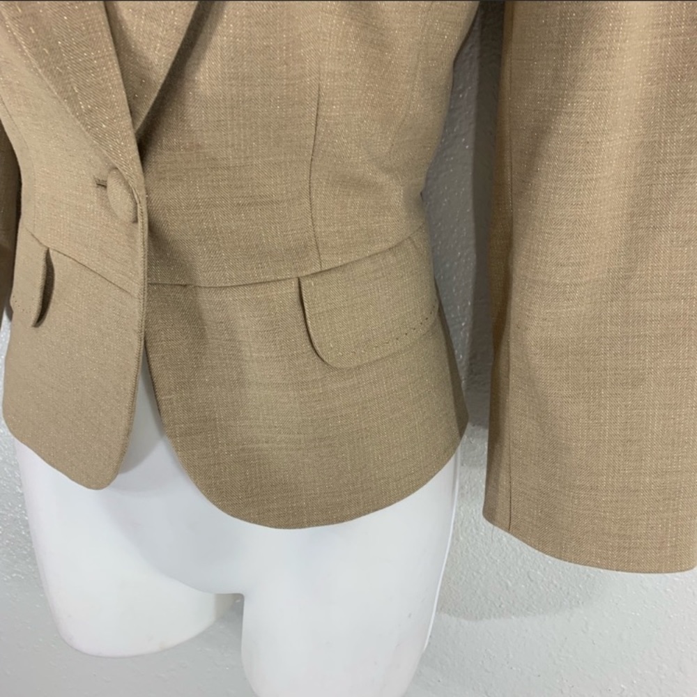 Antonio Melani natural & gold metallic blazer - Picture 5 of 7